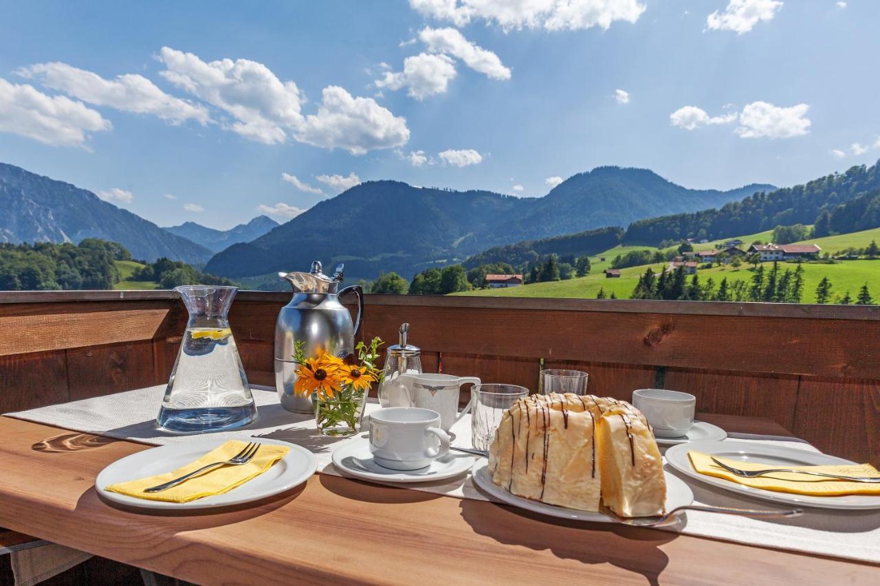 Steinberger Hof Inkl. Chiemgaukarte Hotel โรพอลดิง ภายนอก รูปภาพ