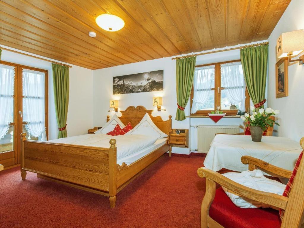Steinberger Hof Inkl. Chiemgaukarte Hotel โรพอลดิง ภายนอก รูปภาพ