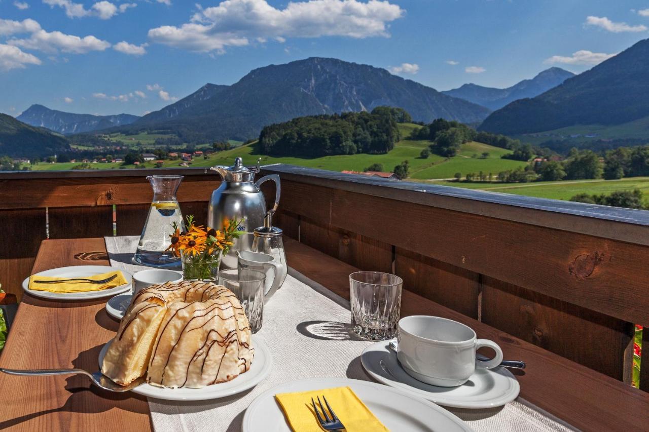 Steinberger Hof Inkl. Chiemgaukarte Hotel โรพอลดิง ภายนอก รูปภาพ