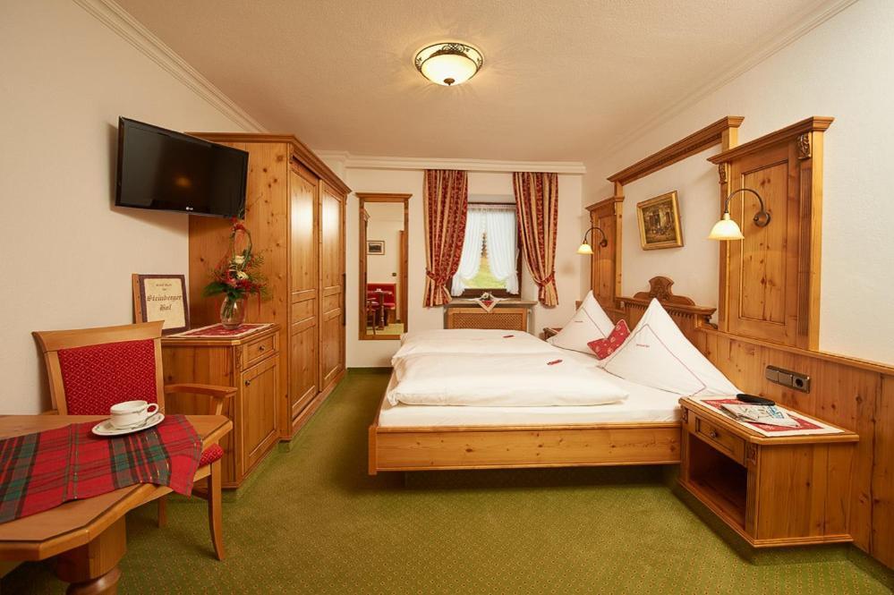 Steinberger Hof Inkl. Chiemgaukarte Hotel โรพอลดิง ภายนอก รูปภาพ