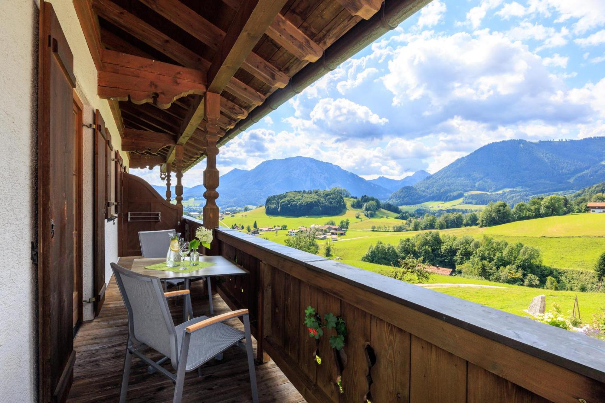 Steinberger Hof Inkl. Chiemgaukarte Hotel โรพอลดิง ภายนอก รูปภาพ
